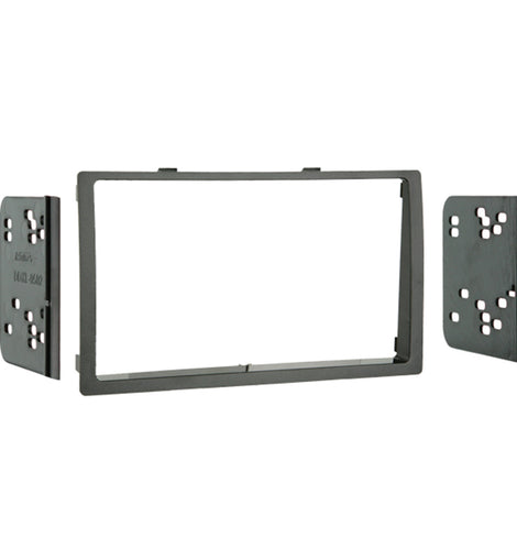 Metra 95-7953 Double DIN Installation Kit - Compatible Fits for Suzuki Grand Vitara 2006-2012