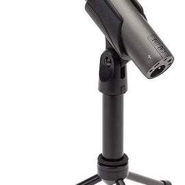 Samson Technologies Q2U USB/XLR Dynamic Microphone Recording and Podcasting Pack (Includes Mic Clip, Desktop Stand, Windscreen and Cables), silver