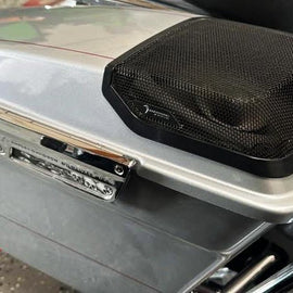 Diamond Audio MSHXM69F2BKLK13 Cut In Speaker Lid Kit with HXM69F2BK (2Ω)