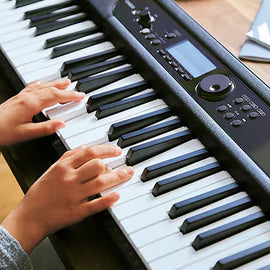 Casio CT-S400 61-key Ultra-Portable Arranger Keyboard - Black