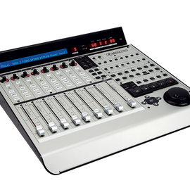 Mackie MCU Universal Pro 8-Channel Control